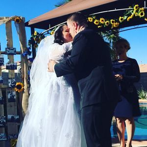 Meet your Posher, Carrie